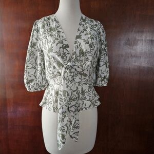 LucyParis tie front top